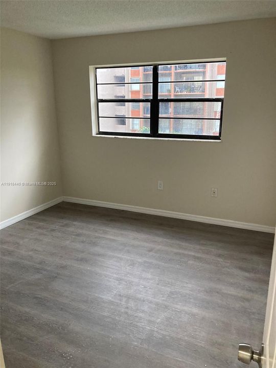 For Rent: $2,200 (2 beds, 2 baths, 848 Square Feet)
