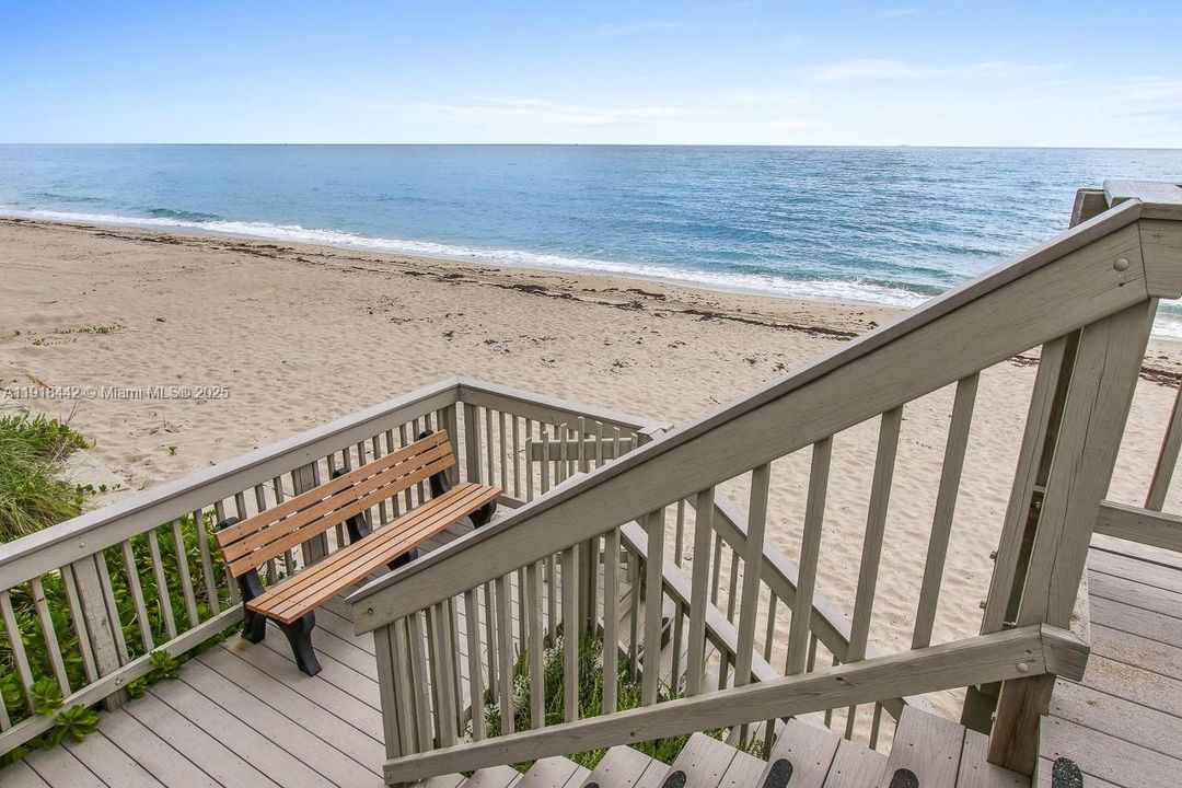 В аренду: $4,000 (2 спален, 2 ванн, 1520 Квадратных фут)