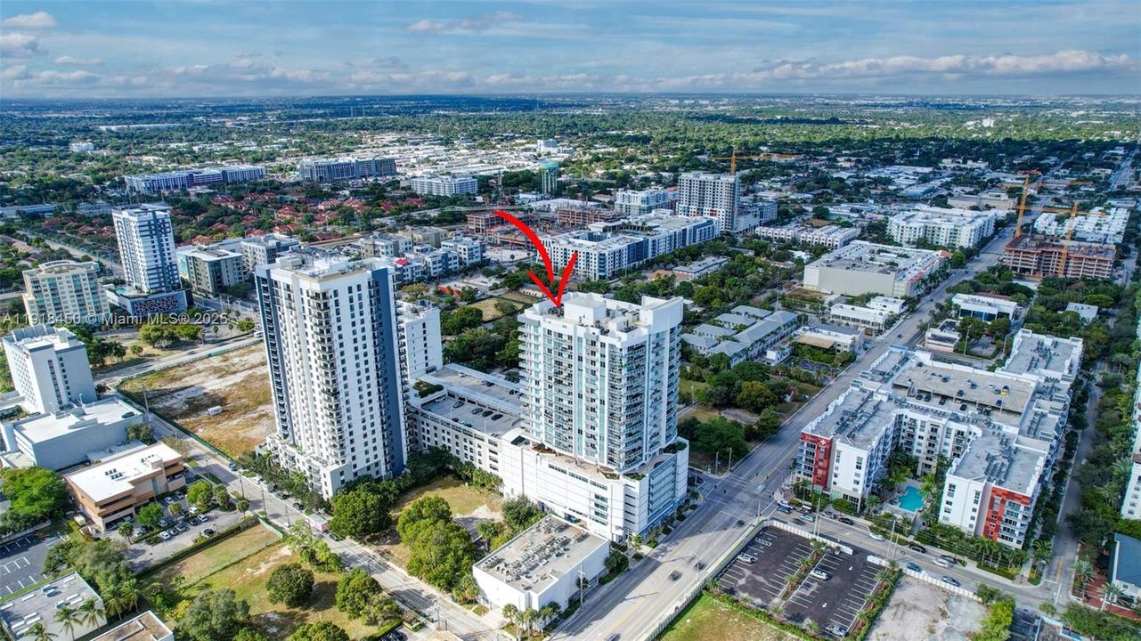 В аренду: $2,700 (1 спален, 1 ванн, 553 Квадратных фут)