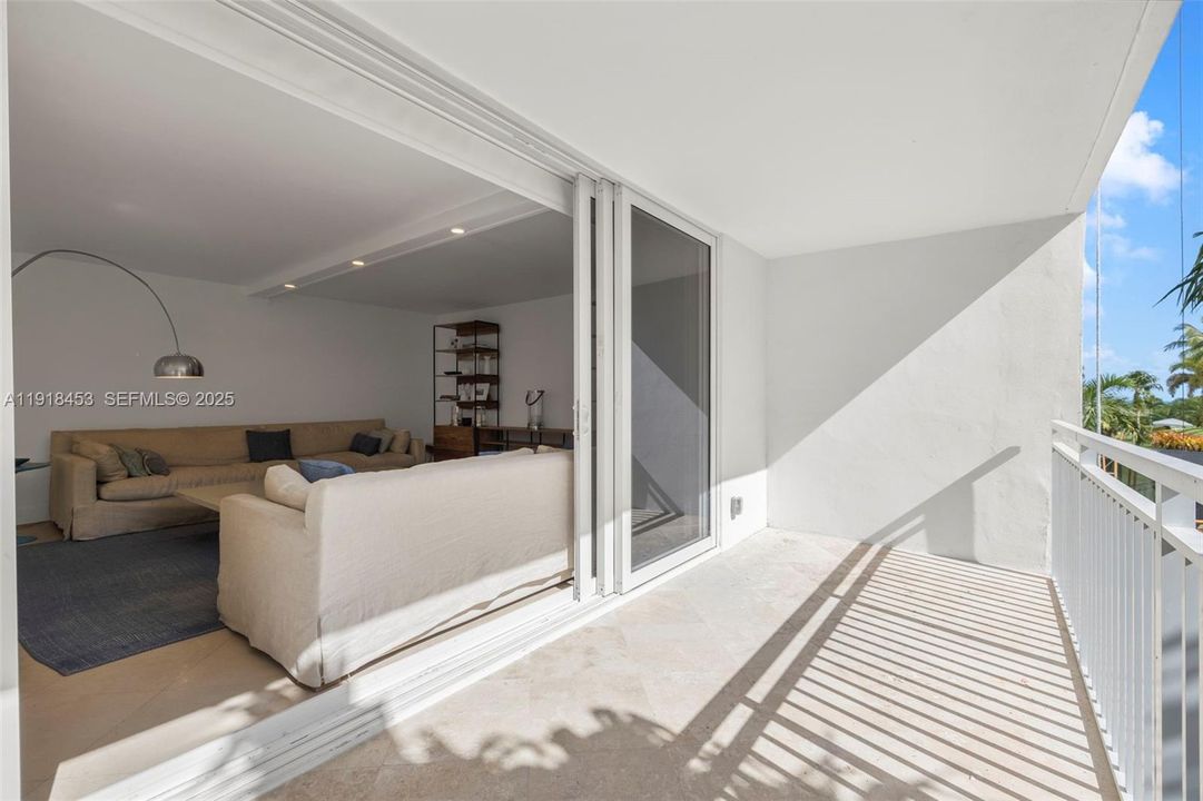 For Sale: $2,600,000 (3 beds, 3 baths, 1772 Square Feet)