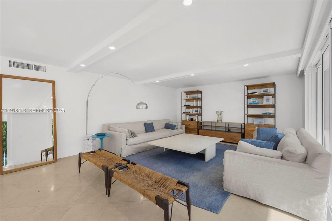 For Sale: $2,600,000 (3 beds, 3 baths, 1772 Square Feet)