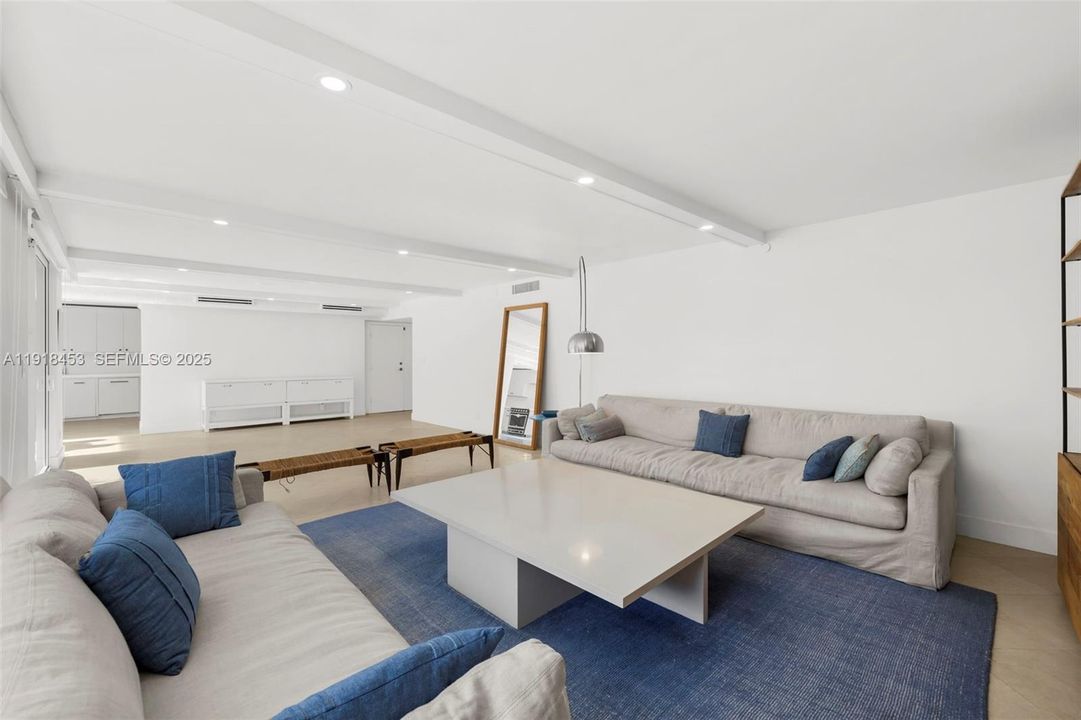 For Sale: $2,600,000 (3 beds, 3 baths, 1772 Square Feet)