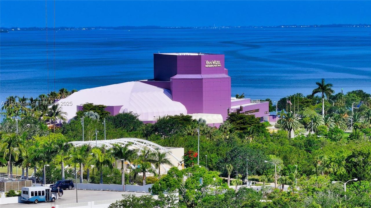 21 / 22Located just moments from the Van Wezel Performing Arts Hall where world class entertainment and cultural experiences await year-round.