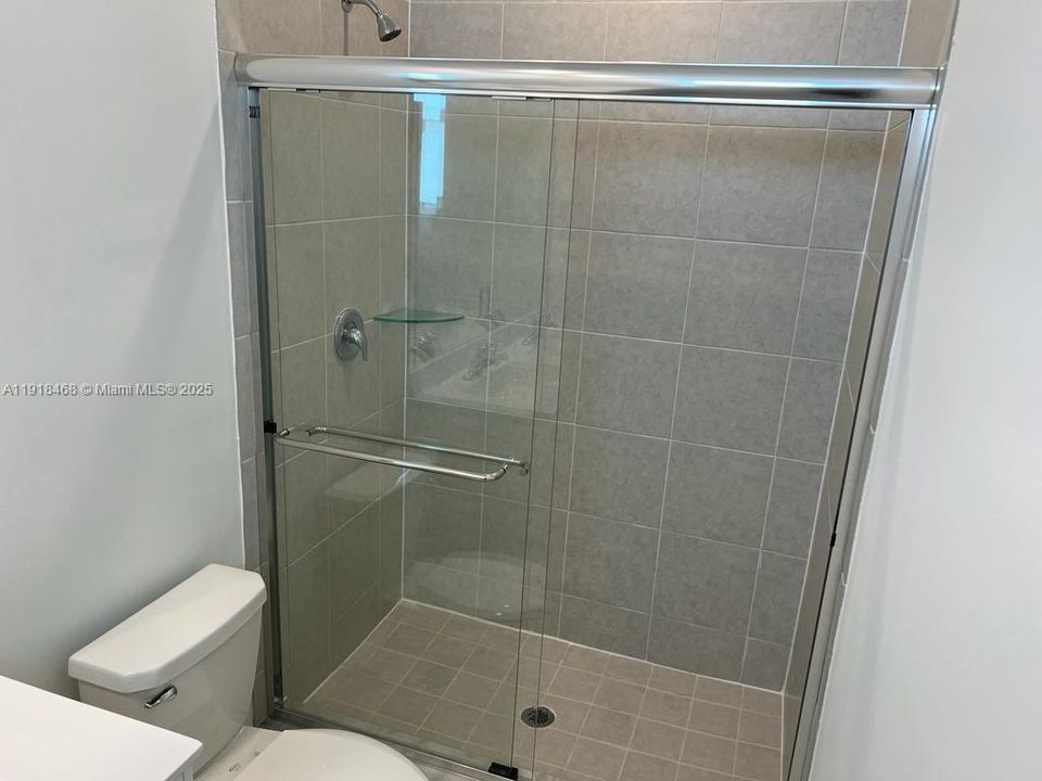 For Rent: $2,850 (3 beds, 2 baths, 0 Square Feet)