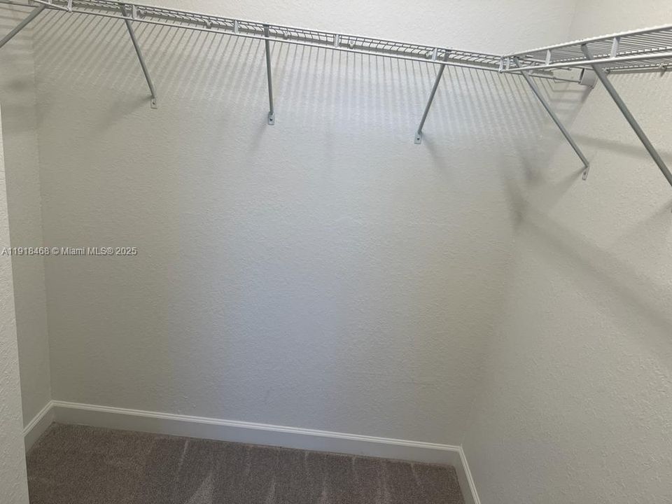 For Rent: $2,850 (3 beds, 2 baths, 0 Square Feet)