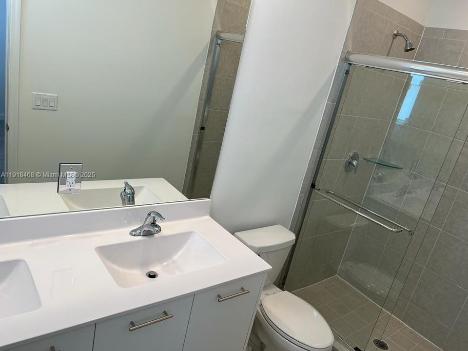 For Rent: $2,850 (3 beds, 2 baths, 0 Square Feet)