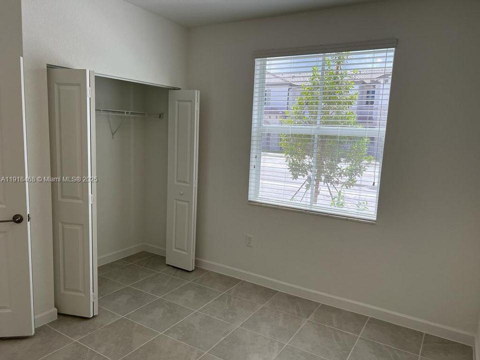 For Rent: $2,850 (3 beds, 2 baths, 0 Square Feet)