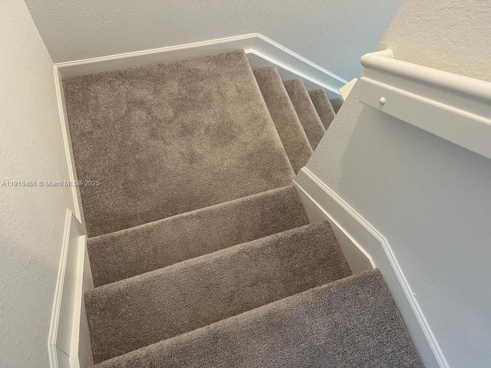 For Rent: $2,850 (3 beds, 2 baths, 0 Square Feet)