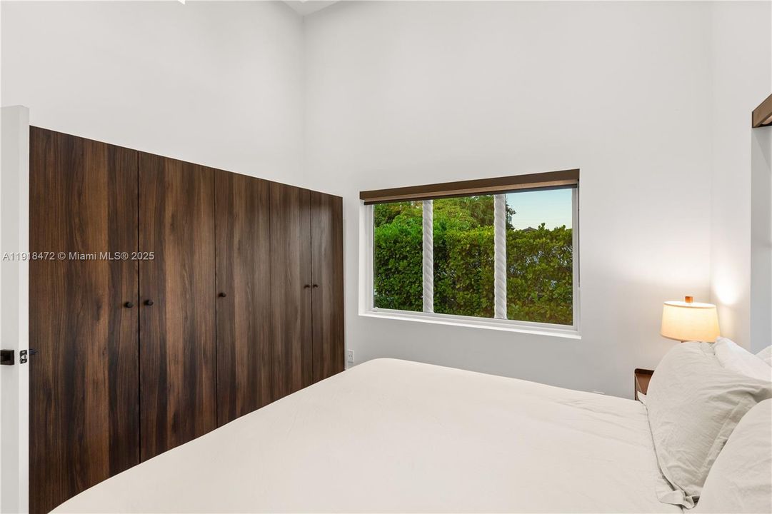 En Venta: $2,198,000 (3 camas, 3 baños, 1978 Pies cuadrados)