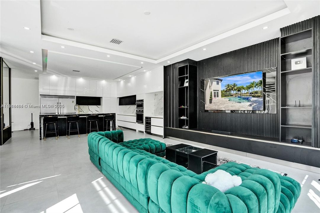 For Sale: $1,699,000 (7 beds, 5 baths, 5585 Square Feet)