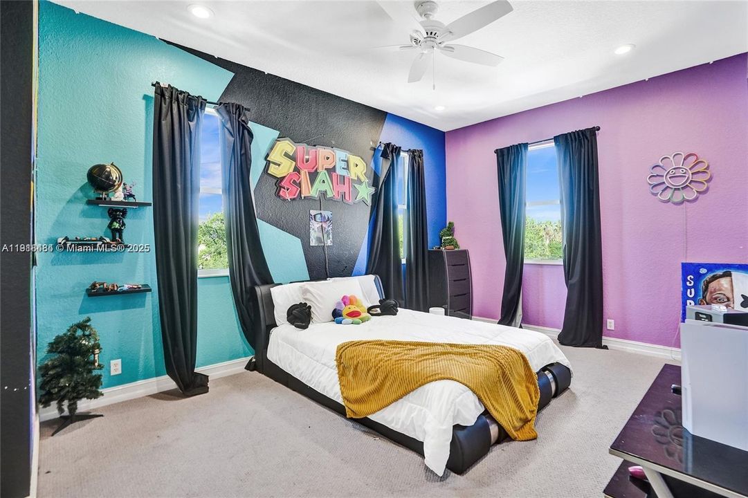 For Sale: $1,699,000 (7 beds, 5 baths, 5585 Square Feet)