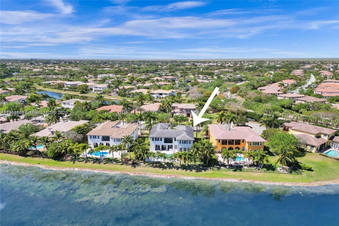 For Sale: $1,699,000 (7 beds, 5 baths, 5585 Square Feet)