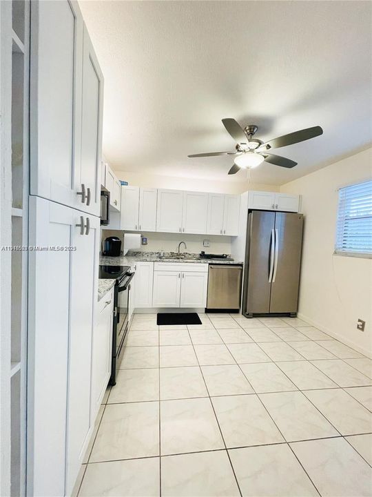 En Venta: $159,900 (2 camas, 2 baños, 1270 Pies cuadrados)