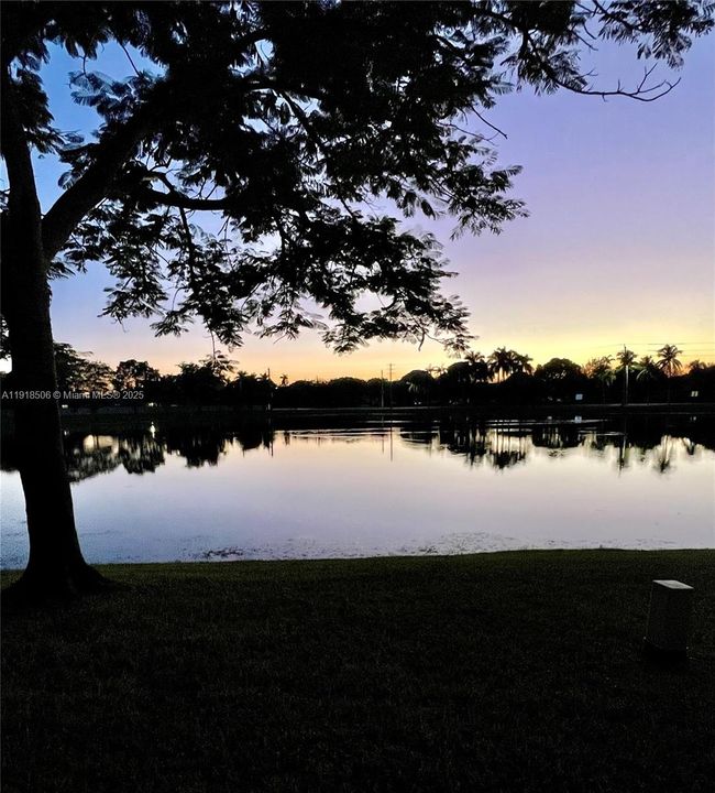 For Rent: $2,500 (2 beds, 2 baths, 1034 Square Feet)