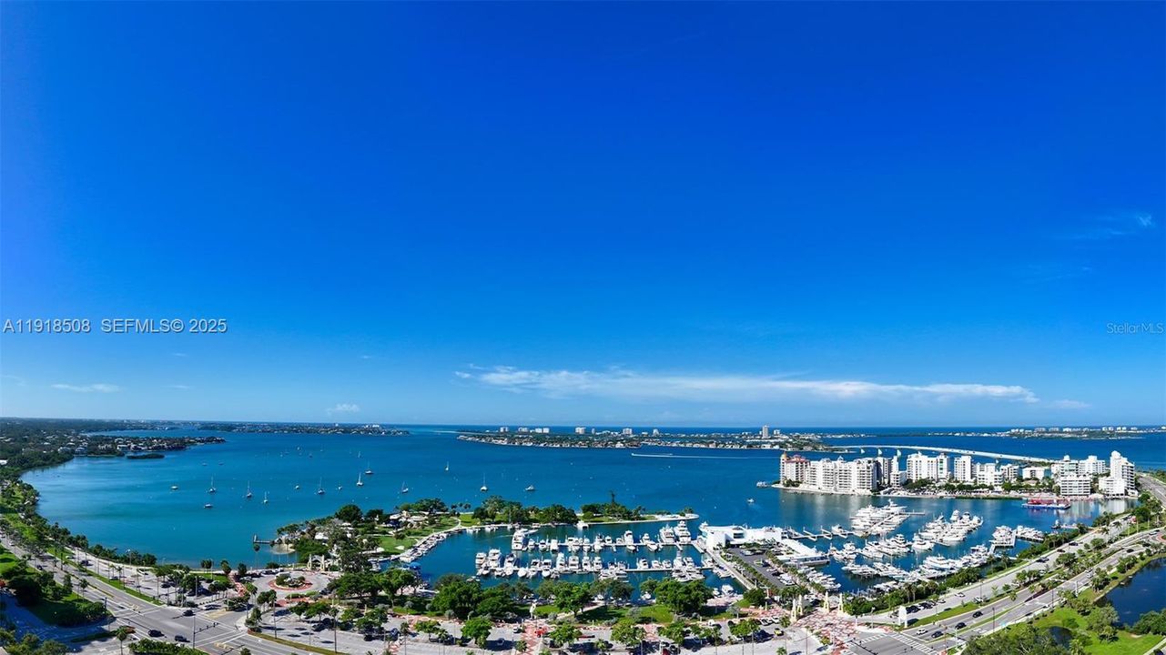 Perched atop the 19th floor, the Sky Speakeasy Owners' Lounge offers all residents a private retreat where they can savor sweeping views of Sarasota Bay, the city skyline and radiant Gulf sunsets - a truly one-of-a-kind perspective and space found nowhere else.
