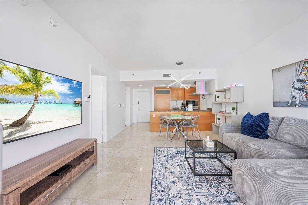 Vendido Recientemente: $619,000 (1 camas, 1 baños, 790 Pies cuadrados)