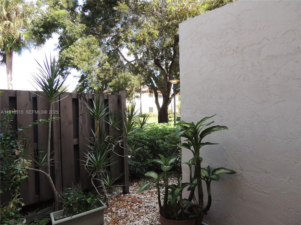 En Venta: $319,000 (3 camas, 2 baños, 1411 Pies cuadrados)