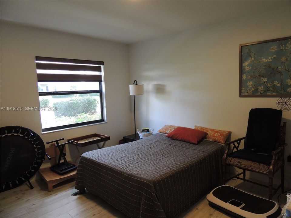 En Venta: $319,000 (3 camas, 2 baños, 1411 Pies cuadrados)