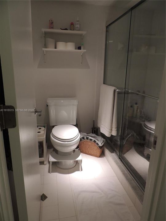 En Venta: $319,000 (3 camas, 2 baños, 1411 Pies cuadrados)