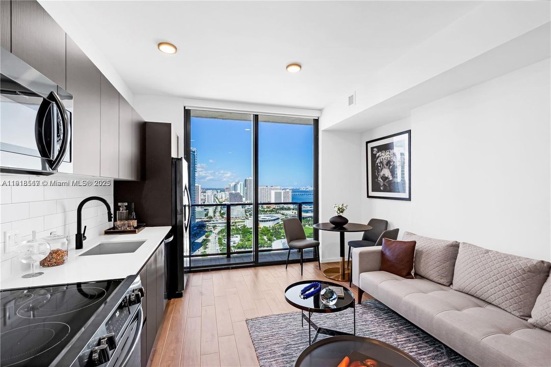 На продажу: $499,000 (1 спален, 1 ванн, 443 Квадратных фут)