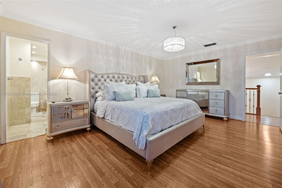 For Rent: $9,000 (4 beds, 3 baths, 2655 Square Feet)