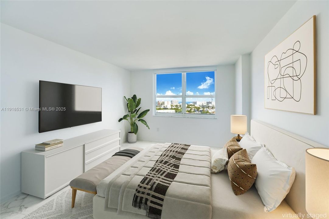 For Sale: $980,000 (2 beds, 2 baths, 1080 Square Feet)