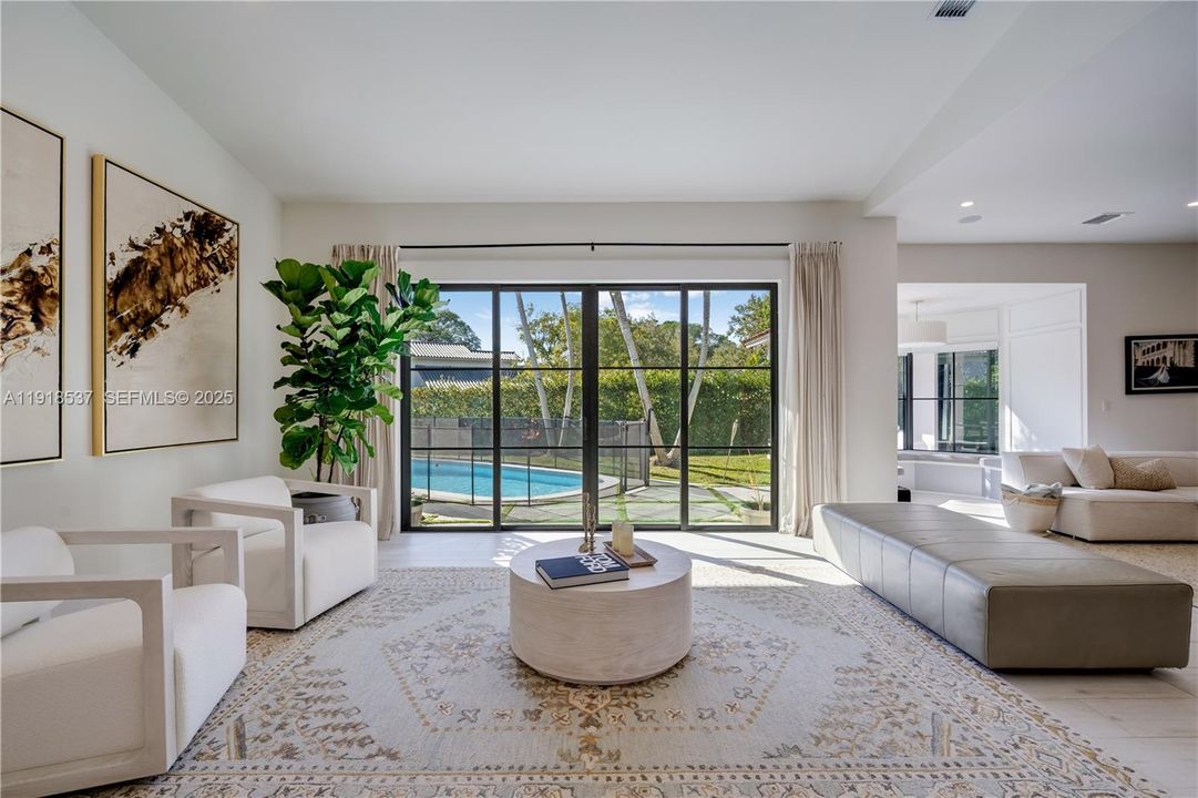 For Sale: $2,250,000 (6 beds, 4 baths, 3189 Square Feet)