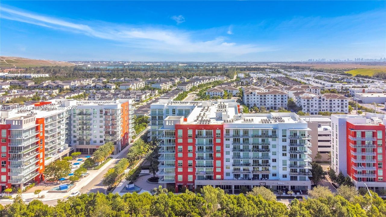 En Venta: $450,000 (2 camas, 2 baños, 1130 Pies cuadrados)