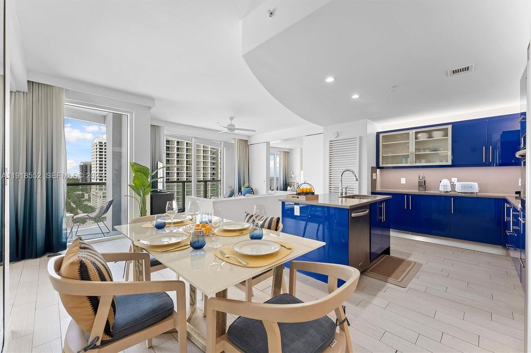 For Rent: $6,100 (2 beds, 2 baths, 1214 Square Feet)