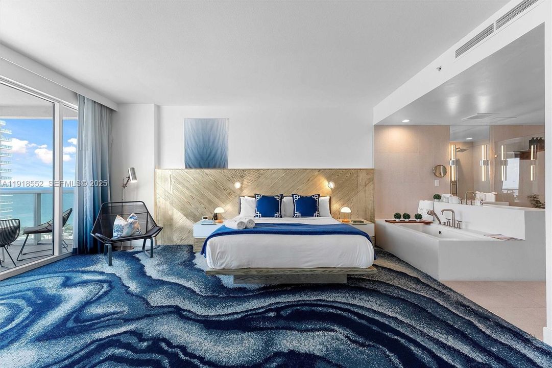 For Rent: $6,100 (2 beds, 2 baths, 1214 Square Feet)