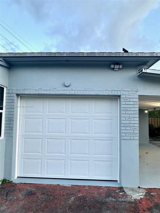 For Sale: $485,000 (3 beds, 2 baths, 1272 Square Feet)