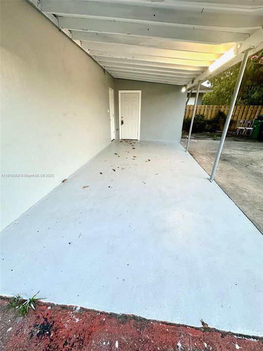 For Sale: $485,000 (3 beds, 2 baths, 1272 Square Feet)