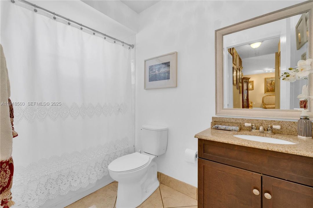 For Sale: $660,000 (3 beds, 2 baths, 1733 Square Feet)