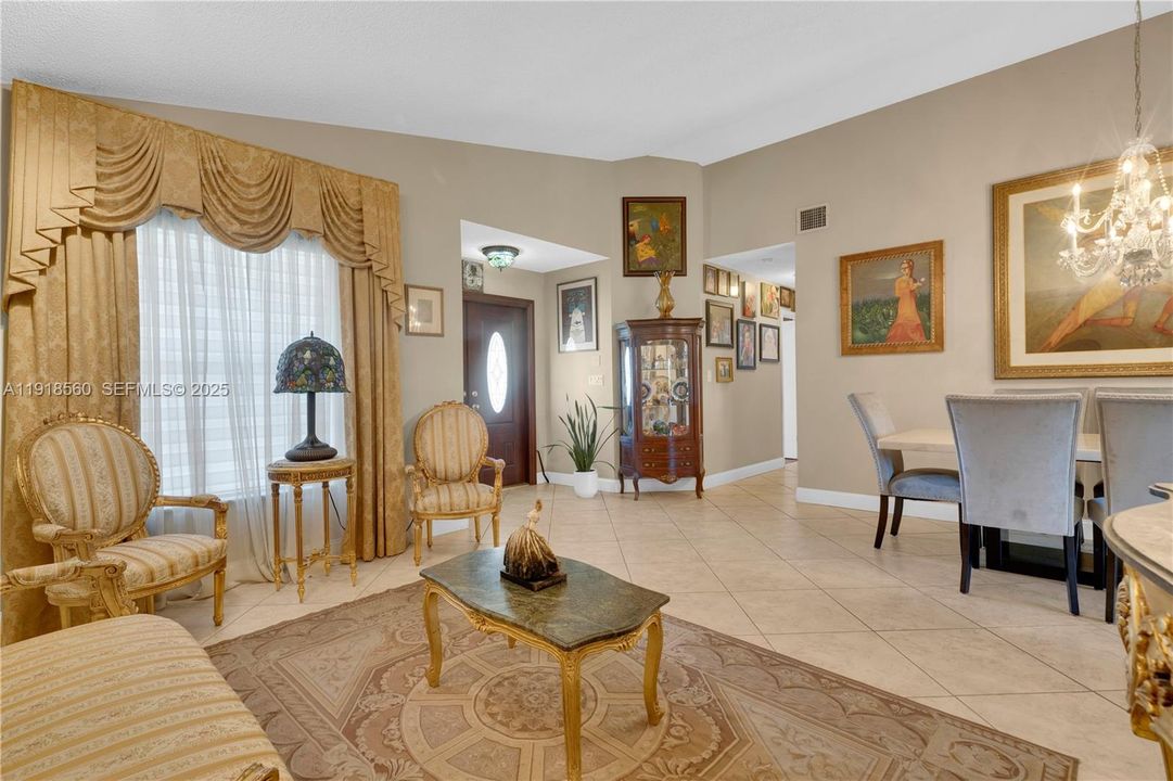 For Sale: $660,000 (3 beds, 2 baths, 1733 Square Feet)