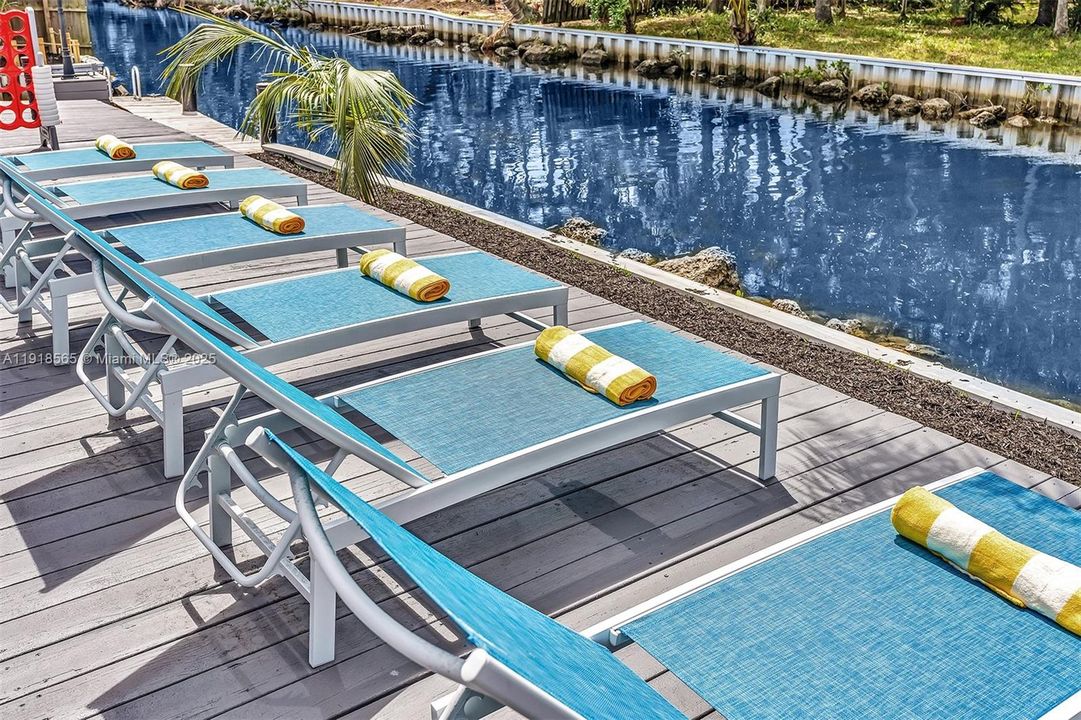 For Rent: $6,500 (5 beds, 3 baths, 2390 Square Feet)