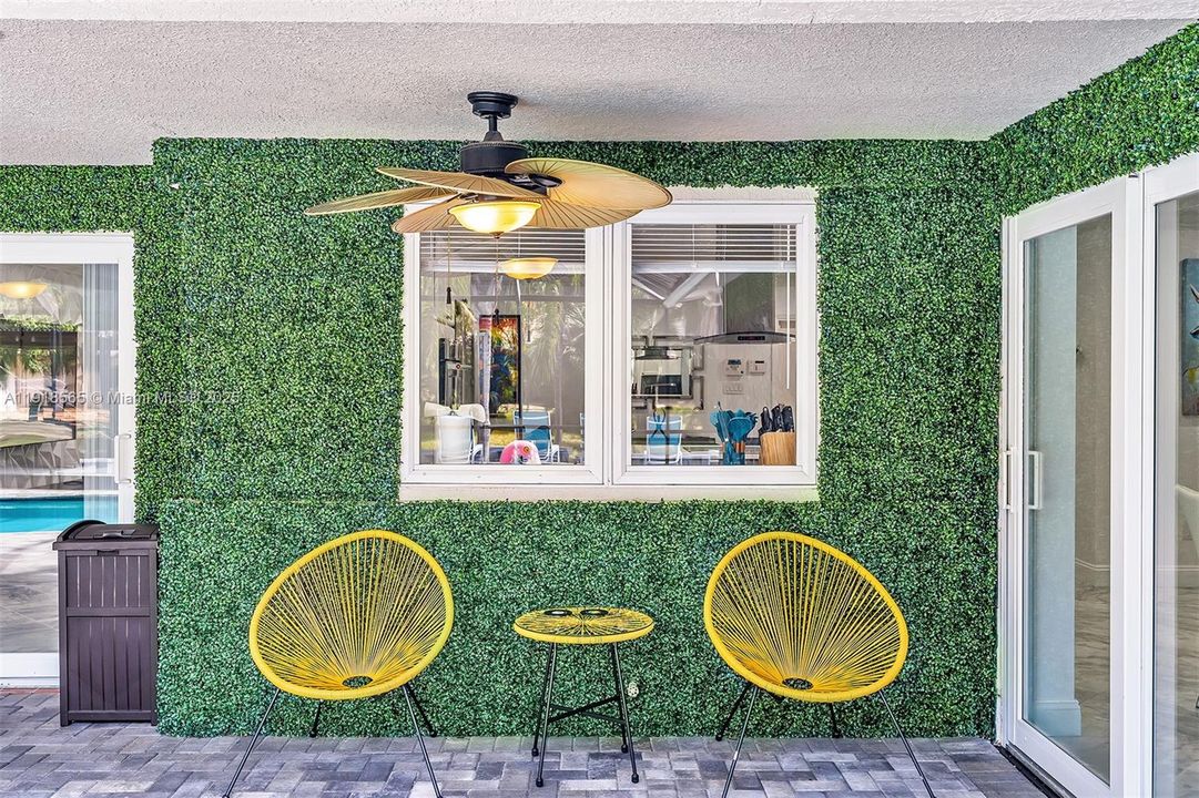 For Rent: $6,500 (5 beds, 3 baths, 2390 Square Feet)