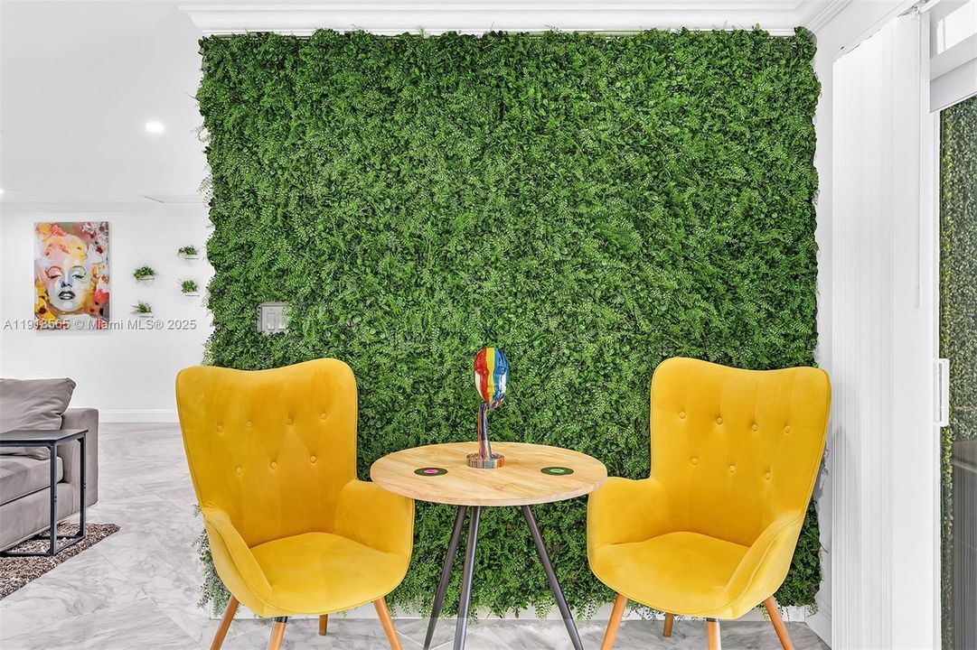 For Rent: $6,500 (5 beds, 3 baths, 2390 Square Feet)