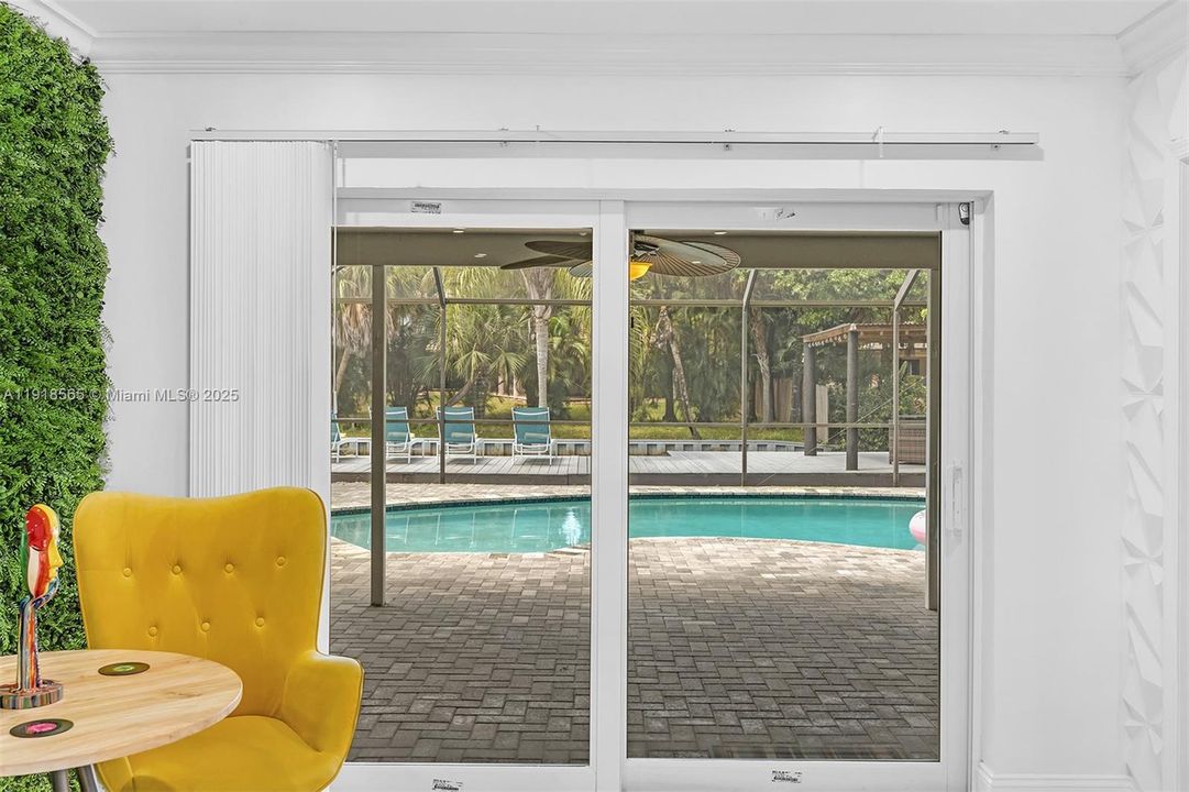 For Rent: $6,500 (5 beds, 3 baths, 2390 Square Feet)