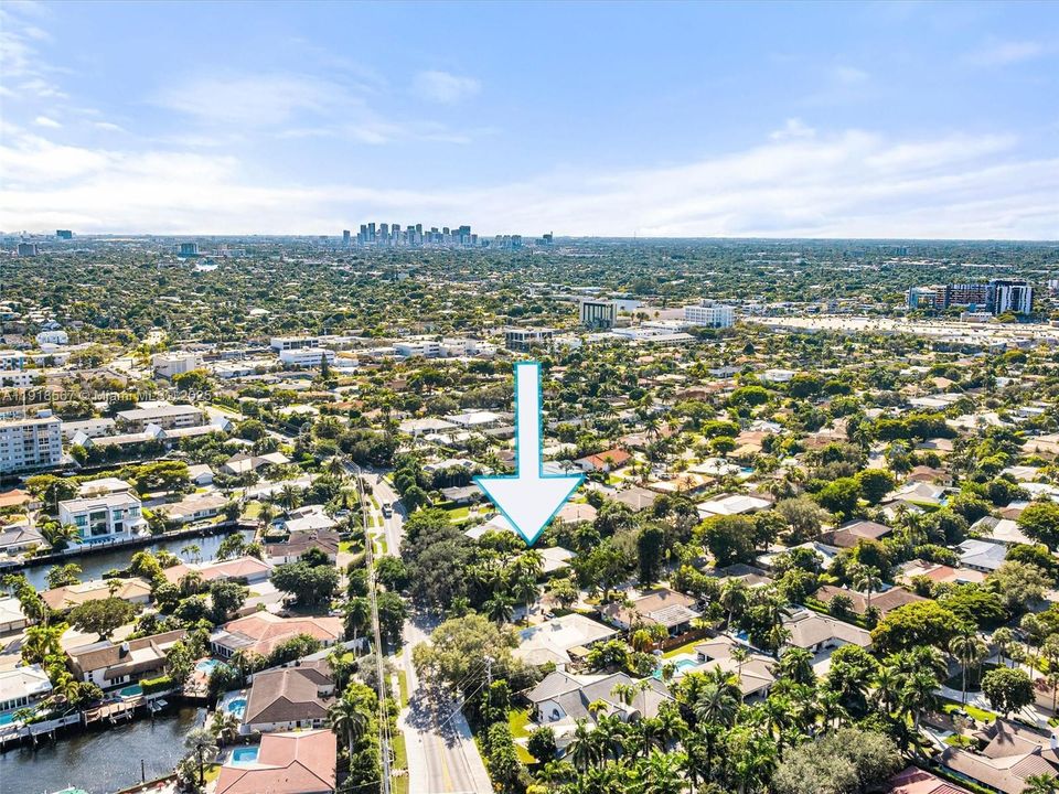 待售: $1,599,000 (4 贝兹, 3 浴室, 2135 平方英尺)