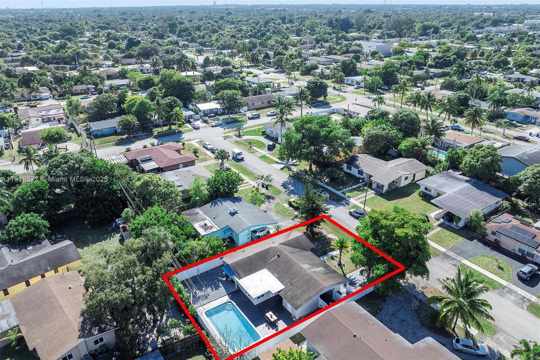 For Sale: $499,900 (3 beds, 2 baths, 1513 Square Feet)