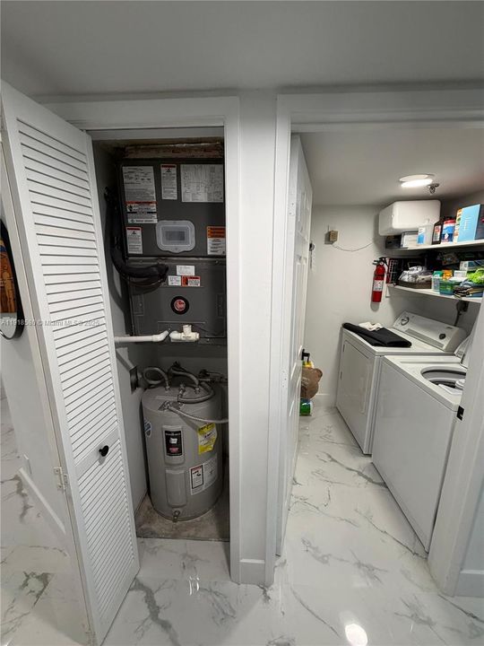 For Rent: $2,950 (2 beds, 2 baths, 1230 Square Feet)