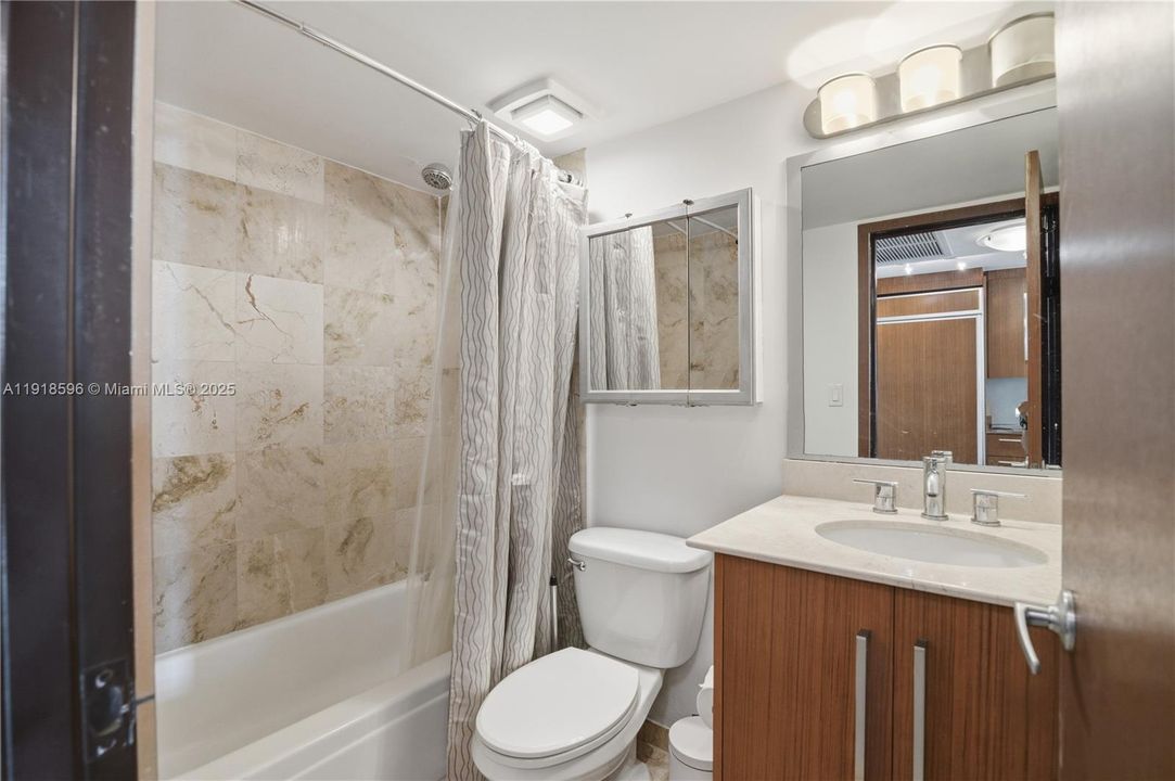 На продажу: $499,000 (0 спален, 1 ванн, 481 Квадратных фут)