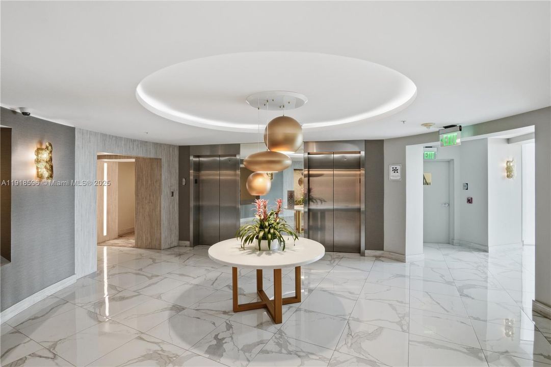 На продажу: $499,000 (0 спален, 1 ванн, 481 Квадратных фут)