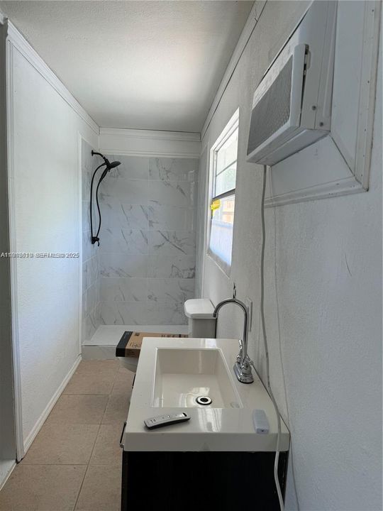 На продажу: $630,000 (2 спален, 2 ванн, 1440 Квадратных фут)