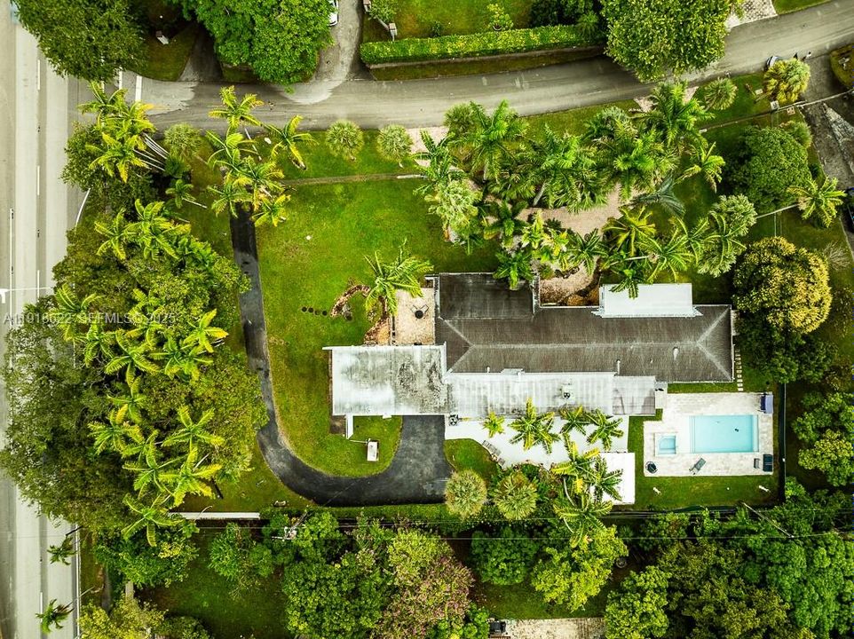 На продажу: $2,849,000 (3 спален, 3 ванн, 3647 Квадратных фут)