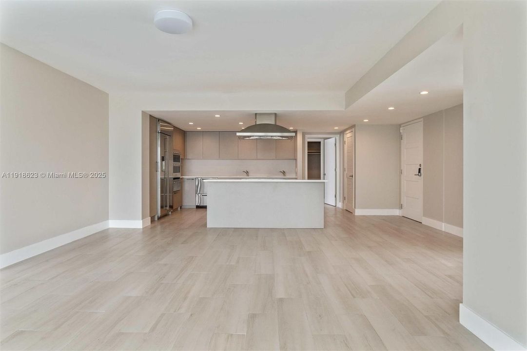 For Sale: $1,585,200 (4 beds, 3 baths, 1972 Square Feet)