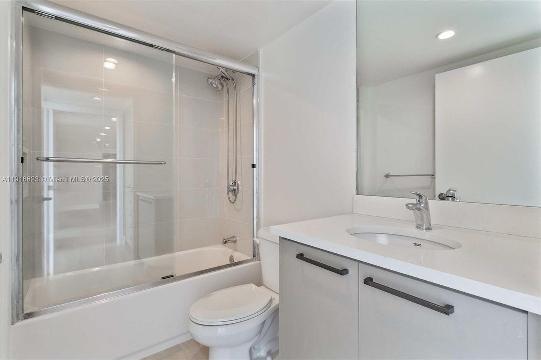 For Sale: $1,585,200 (4 beds, 3 baths, 1972 Square Feet)