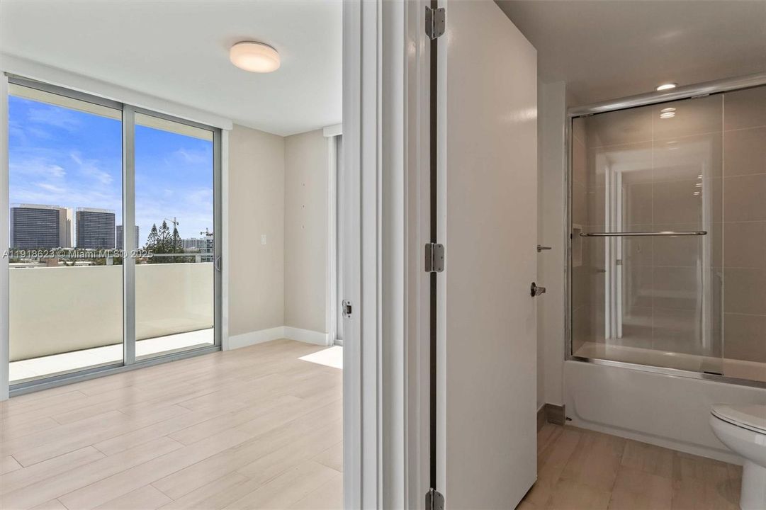 For Sale: $1,585,200 (4 beds, 3 baths, 1972 Square Feet)