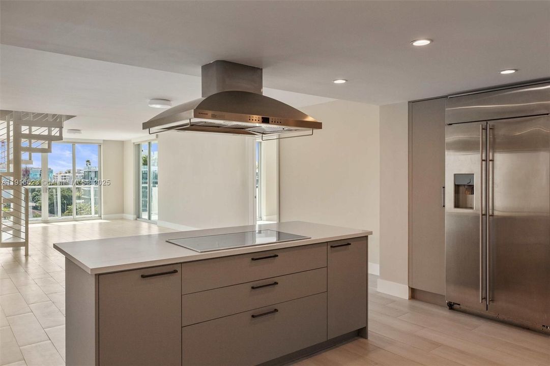 For Sale: $1,585,200 (4 beds, 3 baths, 1972 Square Feet)