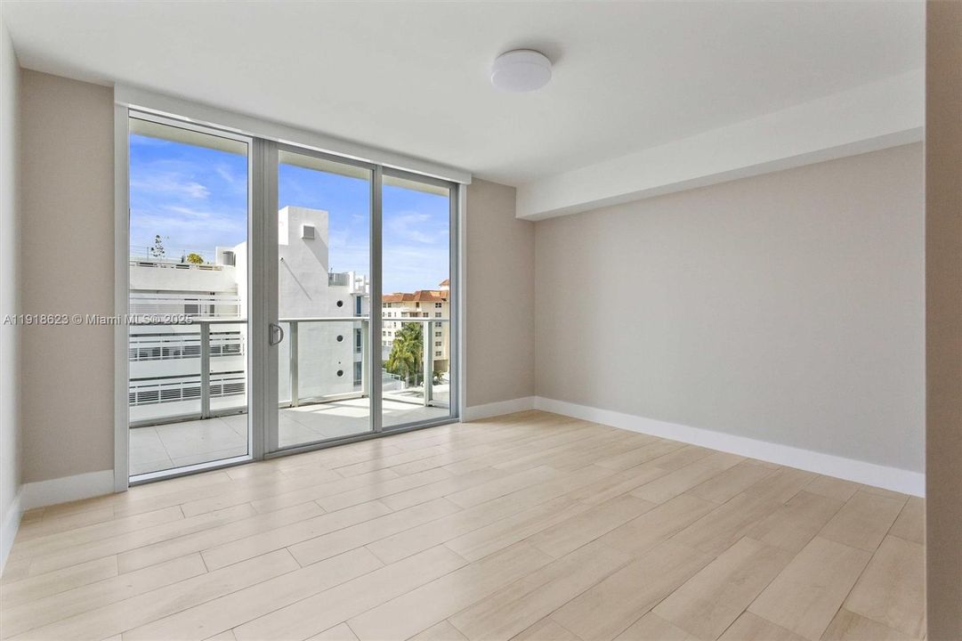 For Sale: $1,585,200 (4 beds, 3 baths, 1972 Square Feet)